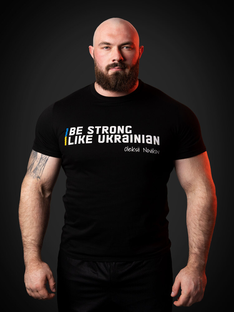 Be strong like Ukrainian: black & white